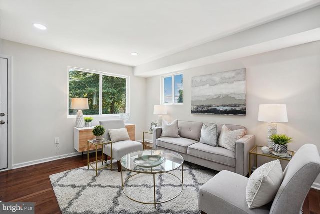 4224 SOUTHERN AVE SE, Washington, DC 20019