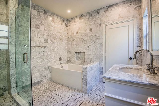 239 S Orange Drive L, Los Angeles, CA 90036