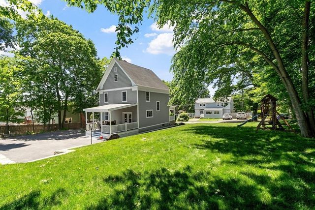 15 Bennett St, Hudson, MA 01749