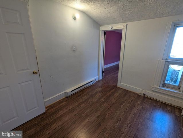 314 MINOR ST, Reading, PA 19602