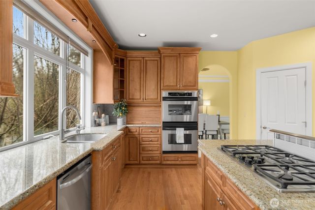 5899 153rd Avenue SE, Bellevue, WA 98006