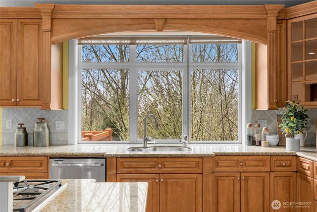 5899 153rd Avenue SE, Bellevue, WA 98006