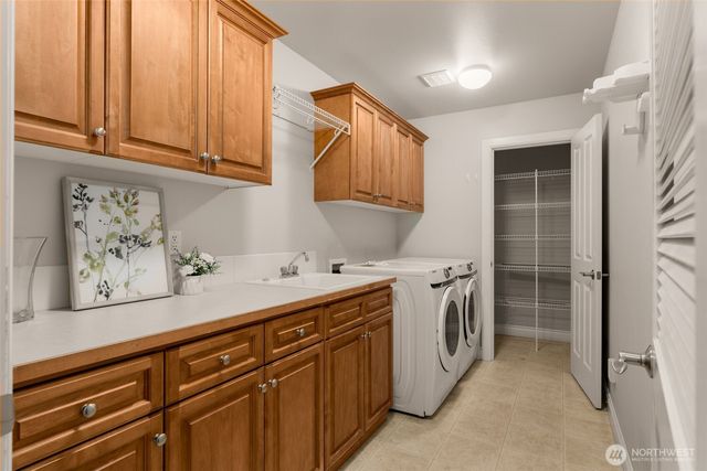 5899 153rd Avenue SE, Bellevue, WA 98006