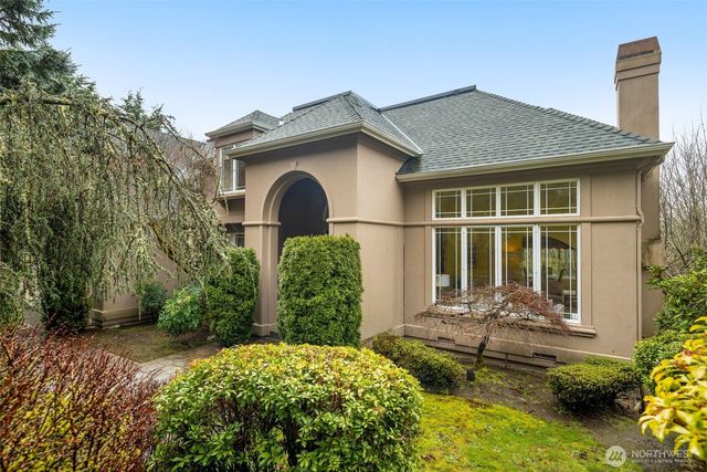 5899 153rd Avenue SE, Bellevue, WA 98006