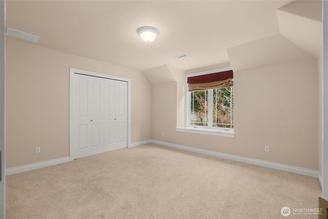 5899 153rd Avenue SE, Bellevue, WA 98006