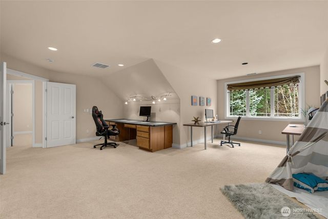 5899 153rd Avenue SE, Bellevue, WA 98006