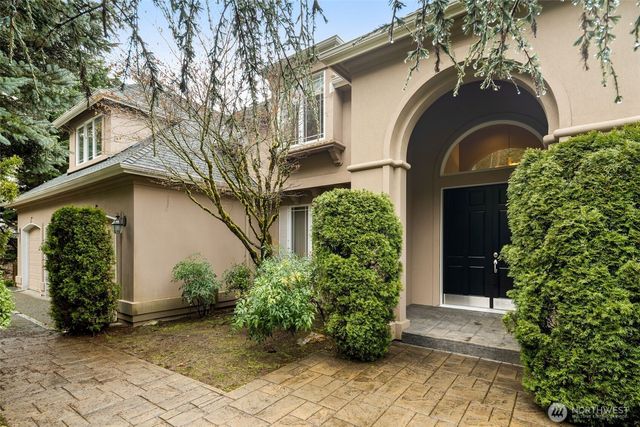 5899 153rd Avenue SE, Bellevue, WA 98006