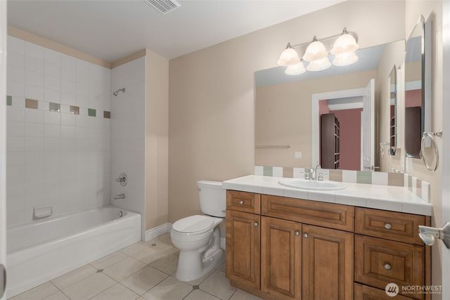 5899 153rd Avenue SE, Bellevue, WA 98006