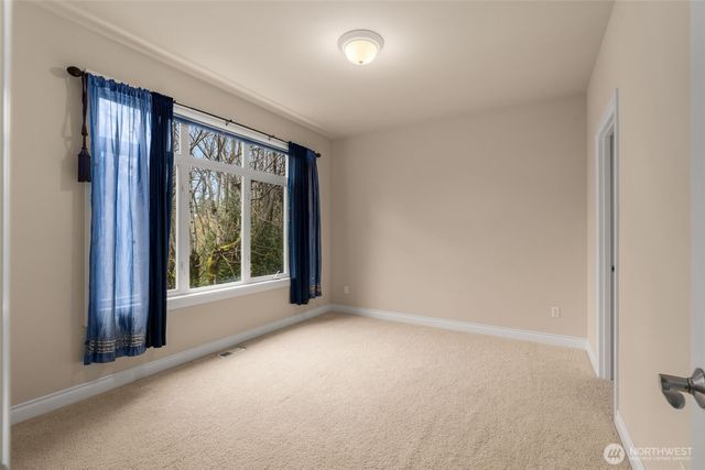 5899 153rd Avenue SE, Bellevue, WA 98006