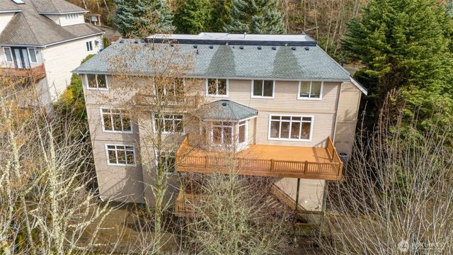 5899 153rd Avenue SE, Bellevue, WA 98006