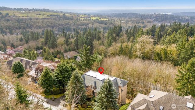 5899 153rd Avenue SE, Bellevue, WA 98006