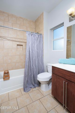 1045 MAXIMO Street, El Paso, TX 79932