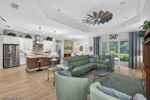 8269 Preserve Point DR, Fort Myers, FL 33912