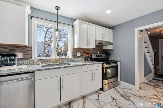 30 Elm Street, Rocky Hill, CT 06067