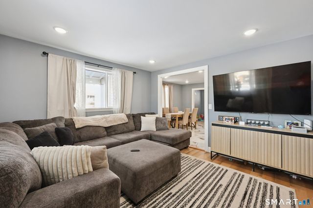 30 Elm Street, Rocky Hill, CT 06067