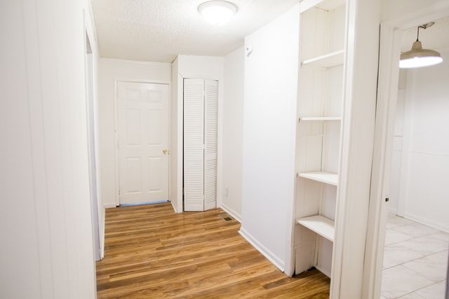 222 Capitol View Dr, Nashville, TN 37207