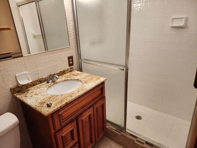 690 NW 19th St, Homestead, FL 33030