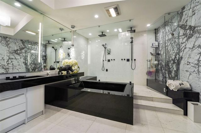 18555 Collins Avenue 2201, Sunny Isles Beach, FL 33160