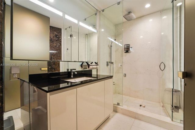 18555 Collins Avenue 2201, Sunny Isles Beach, FL 33160