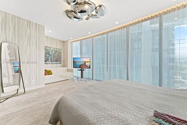 18555 Collins Avenue 2201, Sunny Isles Beach, FL 33160