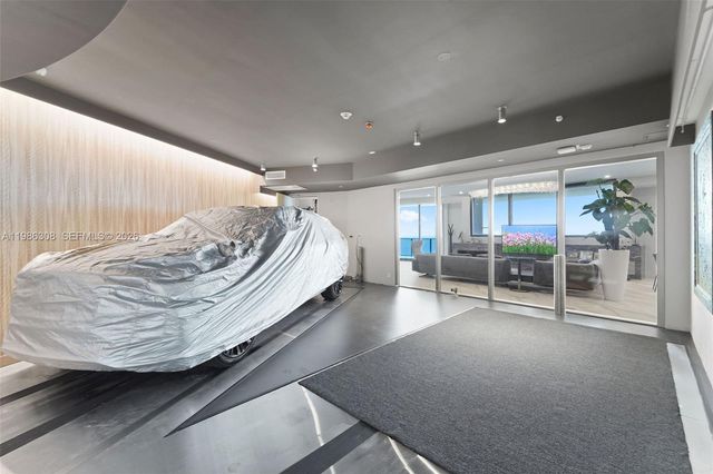18555 Collins Avenue 2201, Sunny Isles Beach, FL 33160