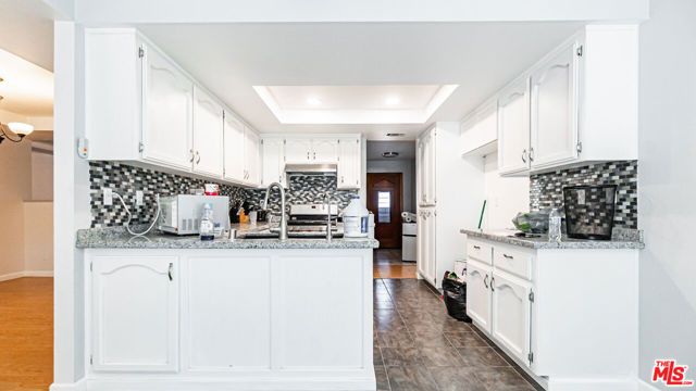 26665 Lakeview Drive, Helendale, CA 92342