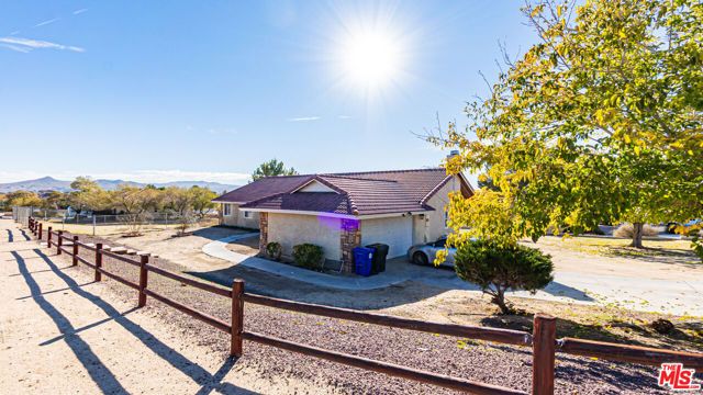 26665 Lakeview Drive, Helendale, CA 92342