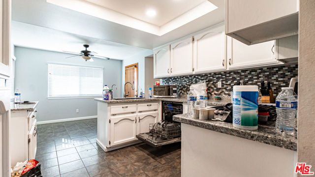 26665 Lakeview Drive, Helendale, CA 92342