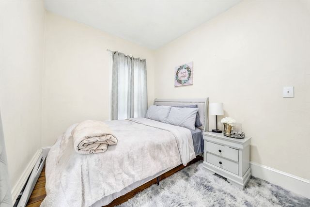 32 Irwin St, Winthrop, MA 02152