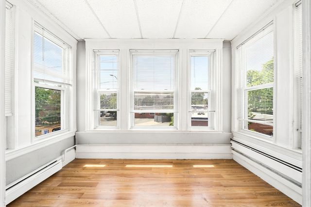 32 Irwin St, Winthrop, MA 02152