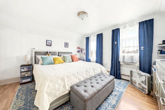 32 Irwin St, Winthrop, MA 02152