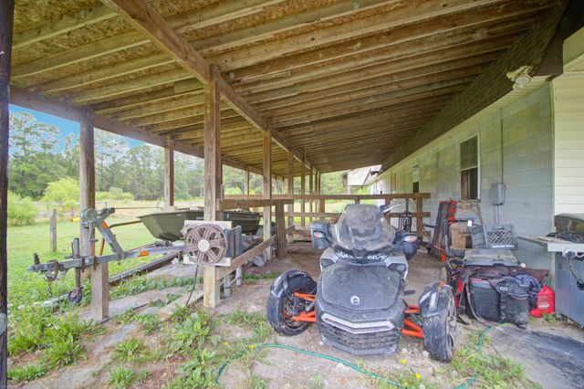 274 Campbell Road, Ridgeville, SC 29472