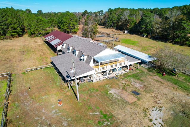 274 Campbell Road, Ridgeville, SC 29472