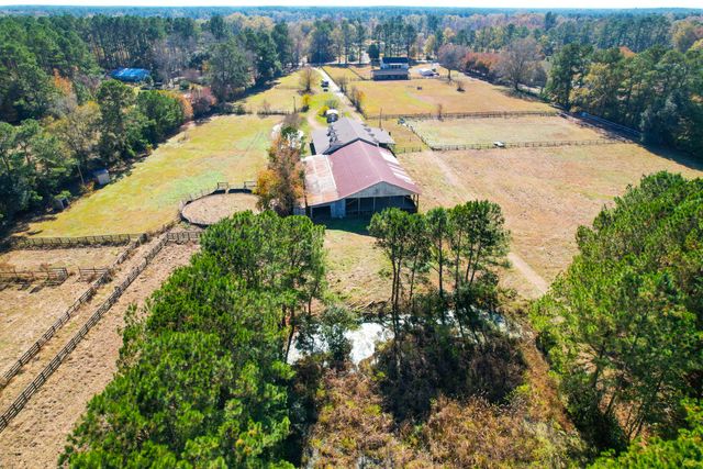 274 Campbell Road, Ridgeville, SC 29472