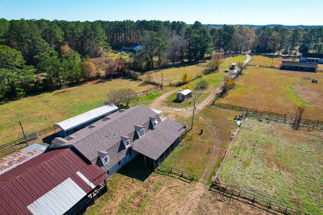 274 Campbell Road, Ridgeville, SC 29472