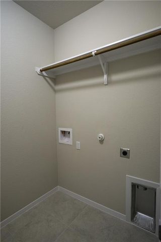 179 White Dunes DR, Maxwell, TX 78656