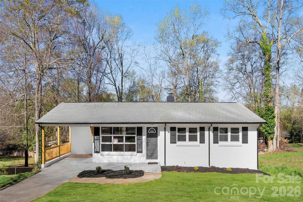 1105 Stanton Drive, Shelby, NC 28150