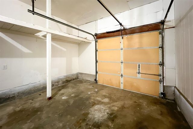 305 W Coe Drive, Midwest City, OK 73110