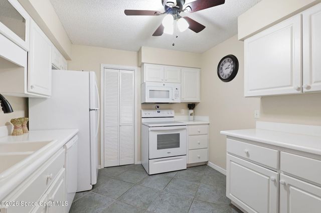 617 Greenwood Village Boulevard 14b, West Melbourne, FL 32904