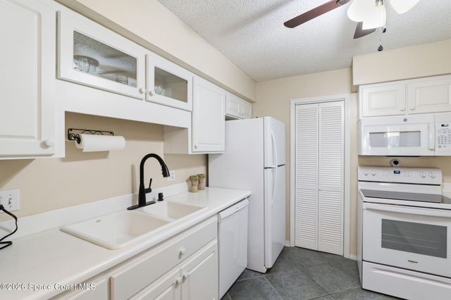 617 Greenwood Village Boulevard 14b, West Melbourne, FL 32904