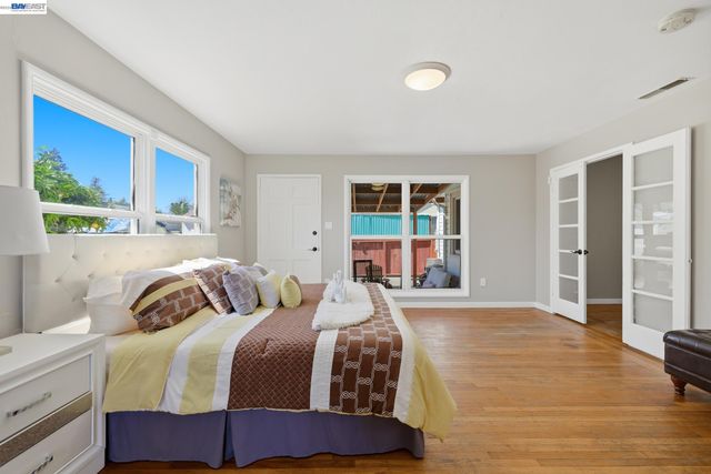 16311 Ria Dr, Ashland, CA 94578