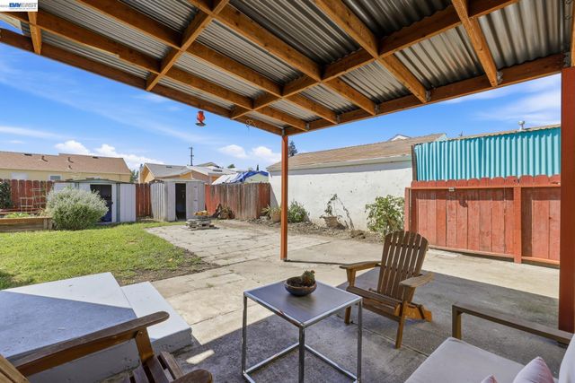 16311 Ria Dr, Ashland, CA 94578