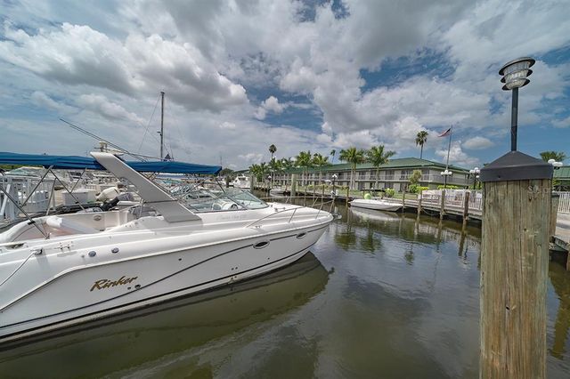 7150 N TAMIAMI TRAIL S-606, Sarasota, FL 34243