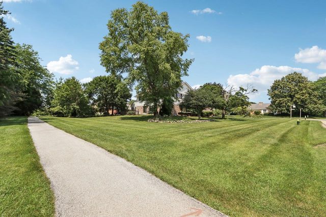 2 Redwood COURT, Wind Point, WI 53402