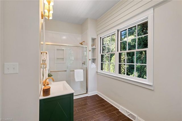 319 Lockland Avenue, Winston-salem, NC 27103