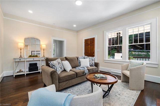 319 Lockland Avenue, Winston-salem, NC 27103