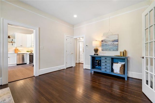 319 Lockland Avenue, Winston-salem, NC 27103