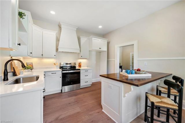 319 Lockland Avenue, Winston-salem, NC 27103