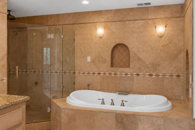 16924 Oscar Dr, Grass Valley, CA 95949