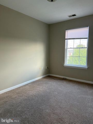 206 WEATHERVANE DR, Winchester, VA 22602
